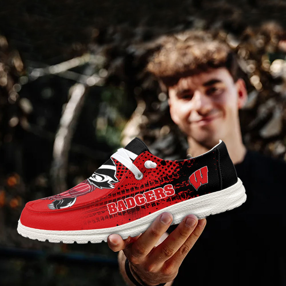 Wisconsin Badgers NCAA Personalized Hey Dude Shoes For Men And Women ST14400